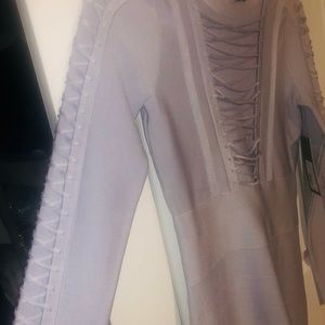 Beautiful color! Very Stretchy! Made perfectly! M. New with tag